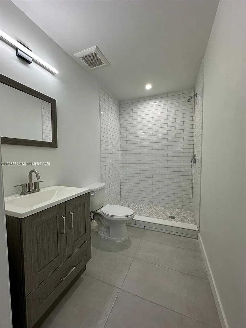 Spacious bathroom with walk-in shower